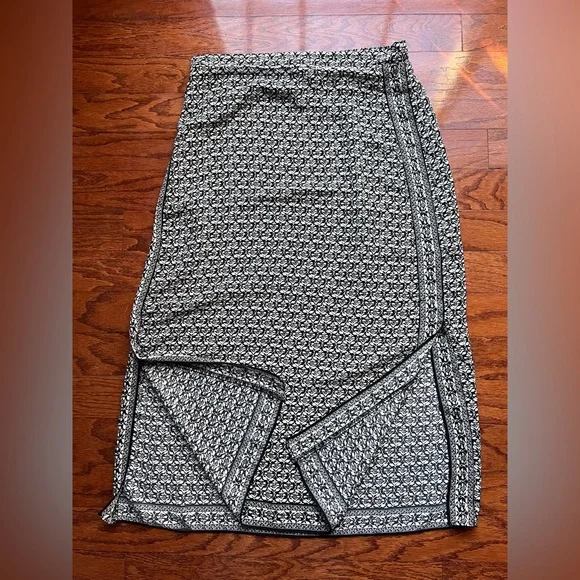 Max Studio Black and White Skirt Size L - Picture 8 of 9